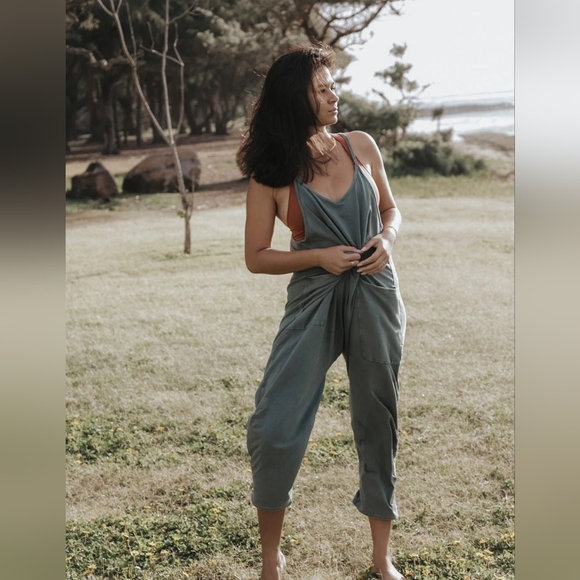 Free People Movement Women's L Hot Shot Onsie With drop crotch, Sea Grass - Picture 4 of 11